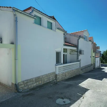 Krizanovic * Vodice