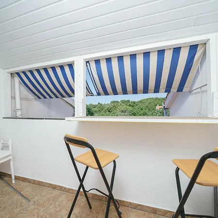 Krizanovic Apartment Vodice